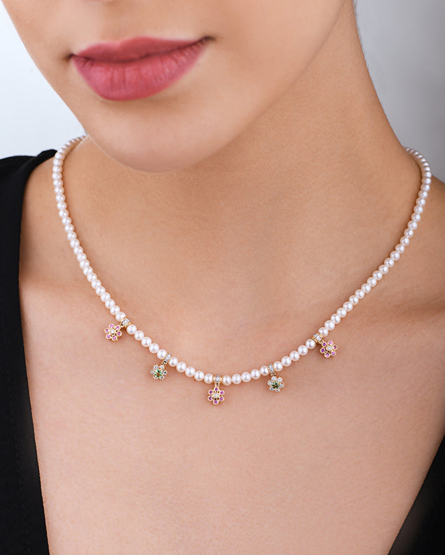 Pearl,Diamond,Emerald and Pink sapphire necklace